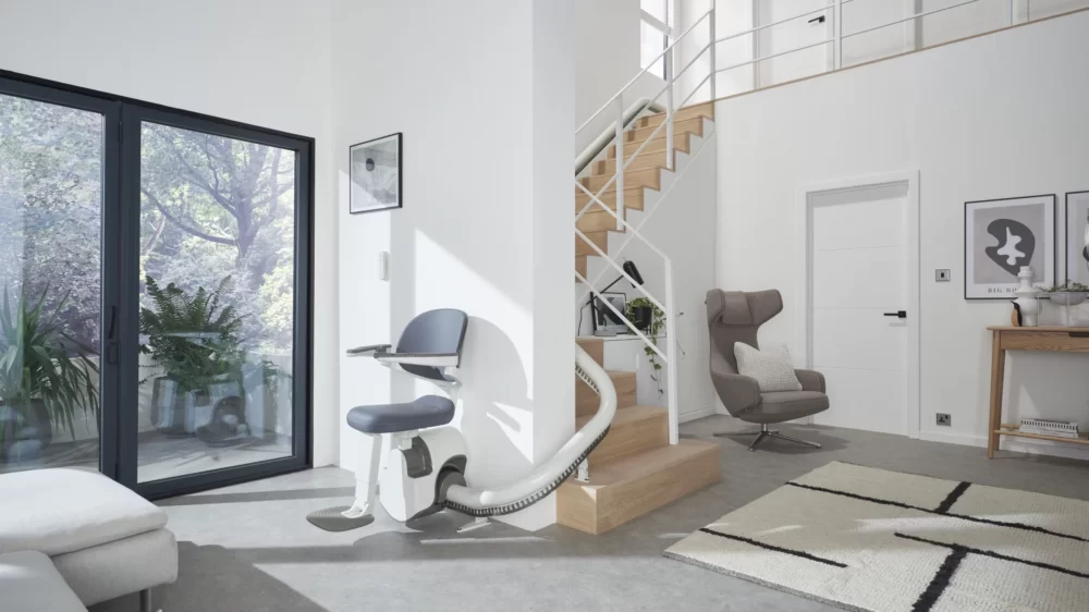 What is a curved stairlift?